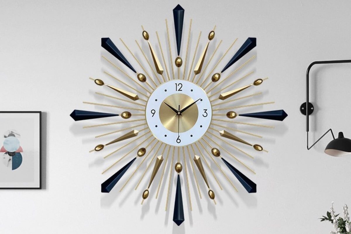 Living room wall clock decor ideas (homeparadis.com)